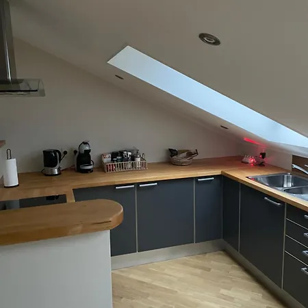 Sus Flat 7 *