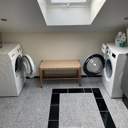 Sus Flat 7